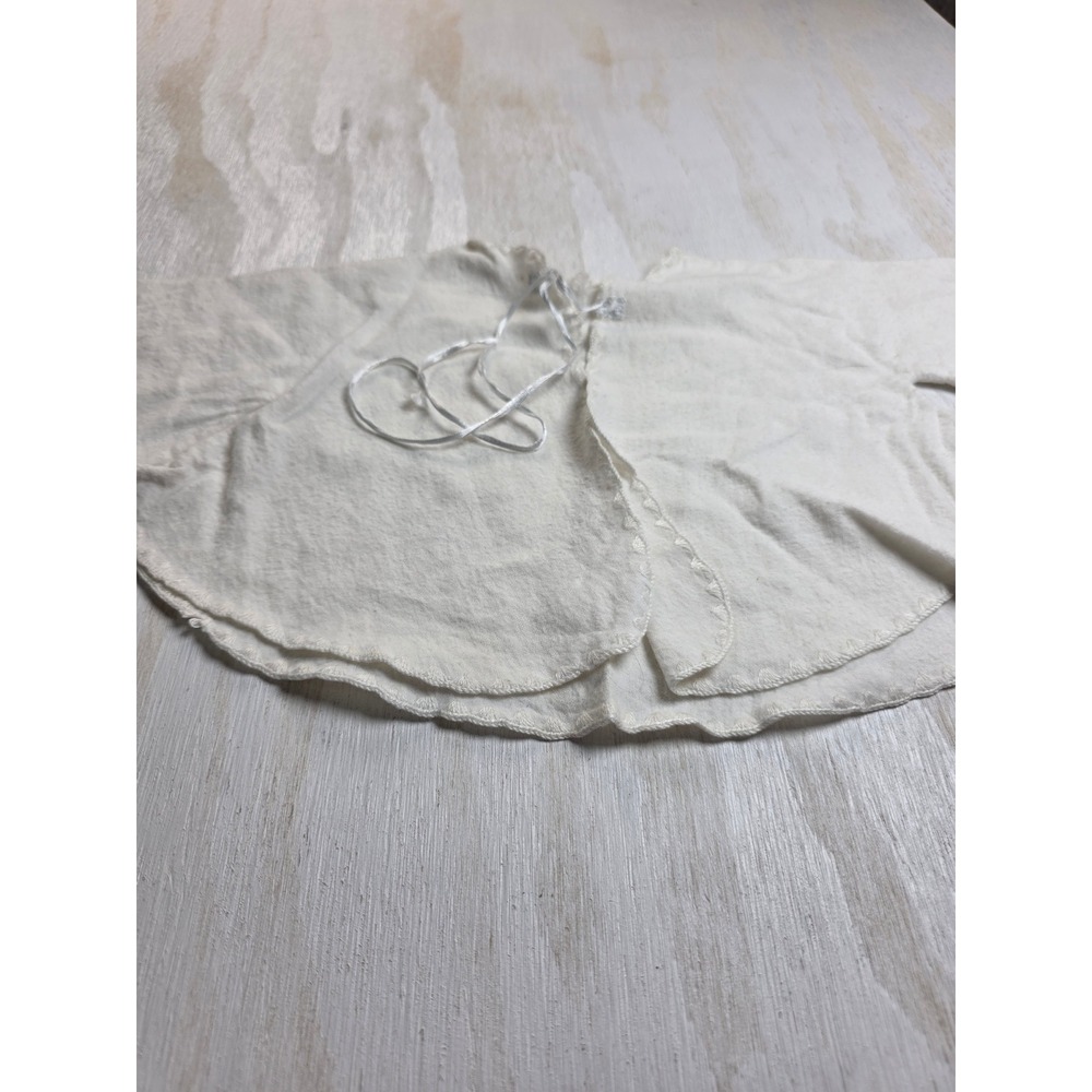 Vintage Handmade Baby Shrug Sweater Scalloped Trim Cream Boho Cottagecore Kids